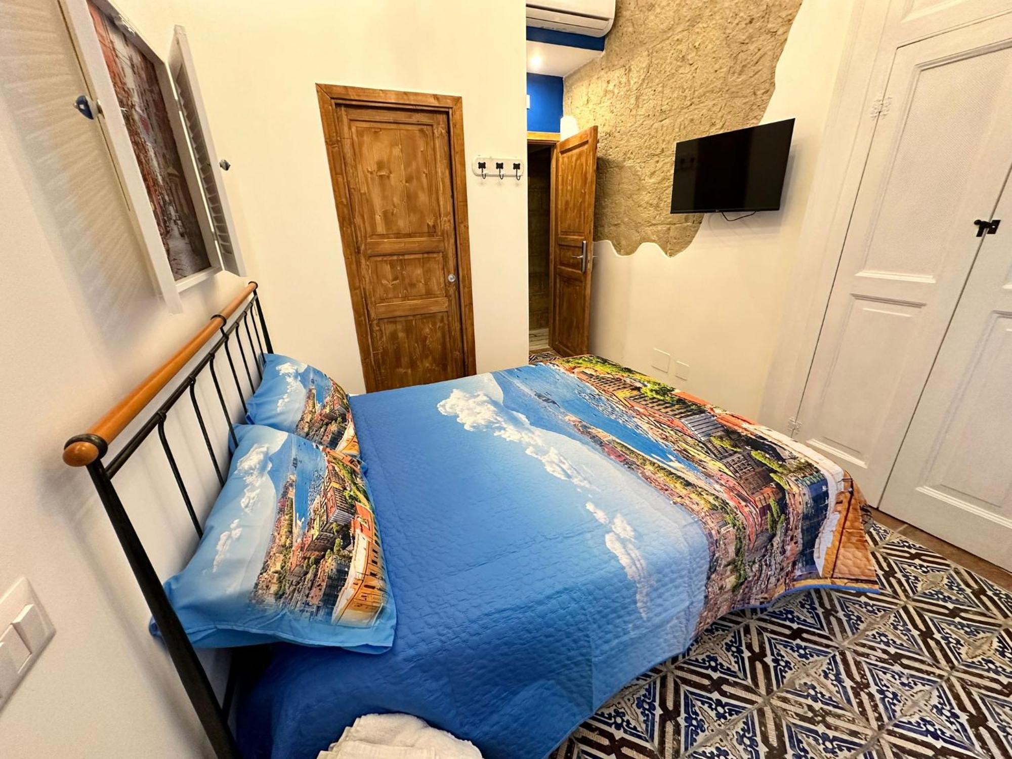 La Casa Di Luale E Zoe Alloggio in famiglia Napoli